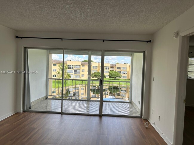 Photo - 6090 NW 64th Ave Unit 311