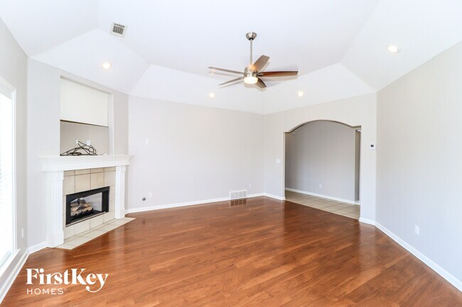 Photo - 8181 Short Grass Cove