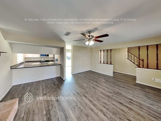 Photo - 2022 Oak Shores Dr