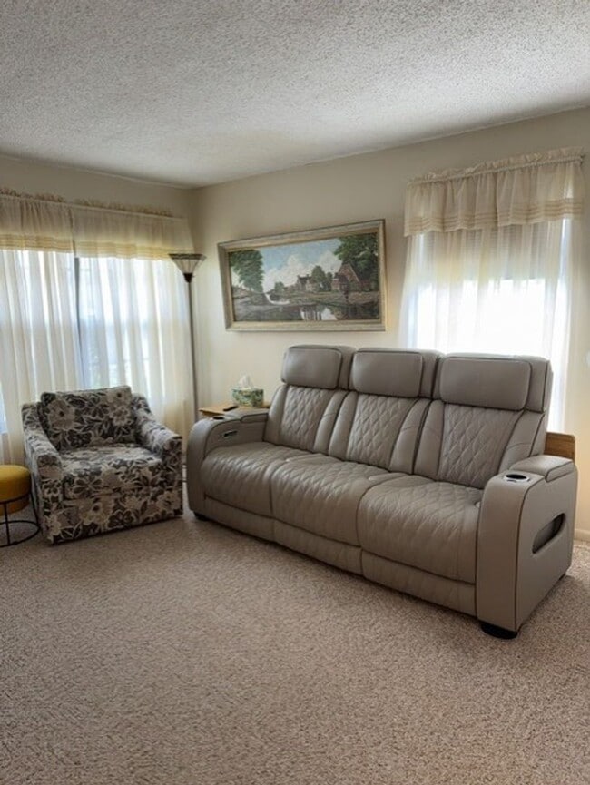 Photo - FURNISHED RENTAL IN GATED ORANGE BLOSSOM RANCH