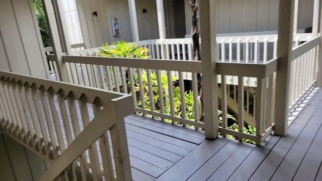 Photo - Annual downtown Sarasota renovated 2/2 top...