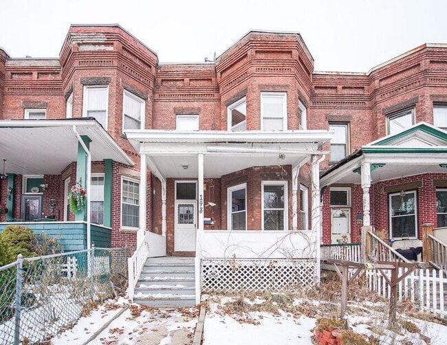 Building Photo - 193 Beech St