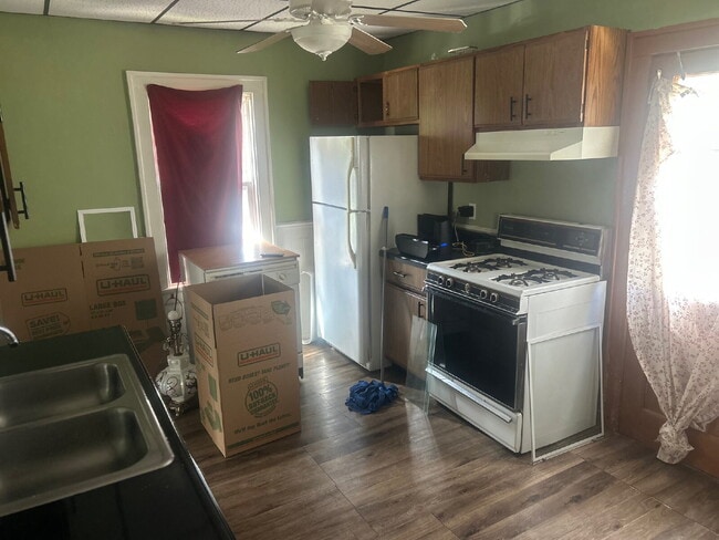 Photo - 7716 W Stevenson St Unit Upper
