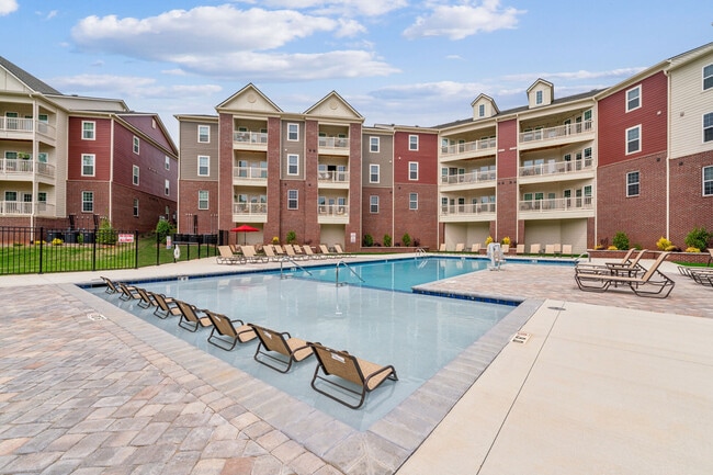 Revere at Mooresville - Revere at Mooresville Apartamentos