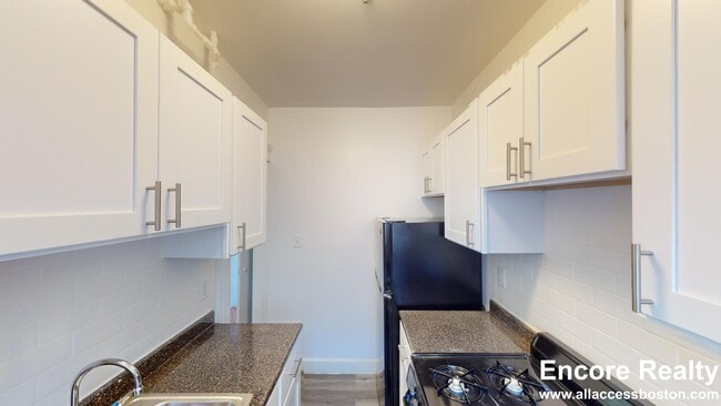 Building Photo - 1191 Boylston St Unit 26