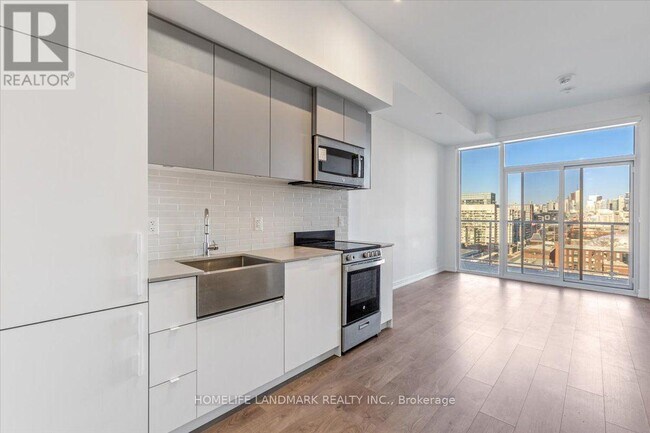 Photo - 270 Dufferin St Unit 1023