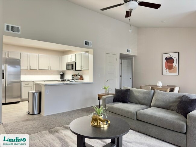 Building Photo - 301 Towne Center Dr Rental