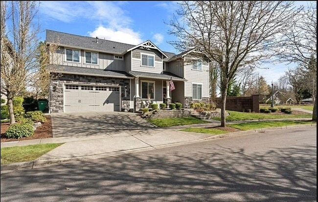 Photo - 1621 Bellerive Way SE