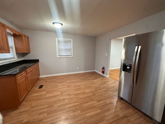 Photo - 226 S 16th Ave