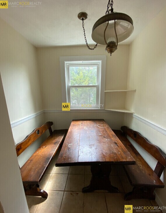 Photo - 28 Manet Rd Unit 1