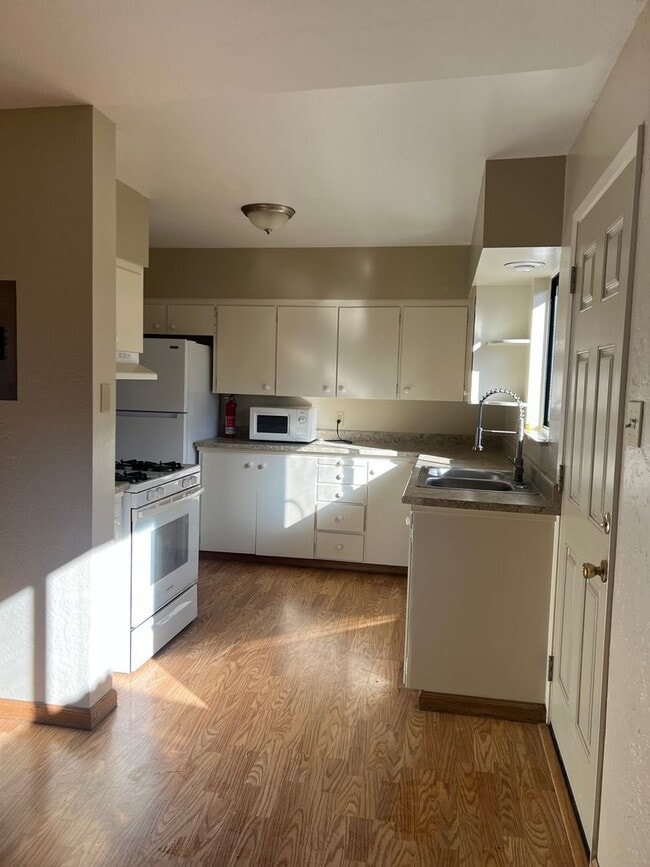 Photo - Blue Lake House Tier 2