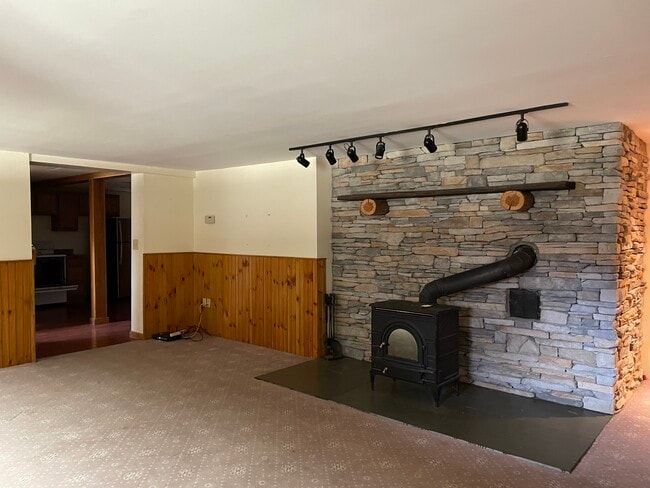 Photo - 129 Clinton Corners Rd
