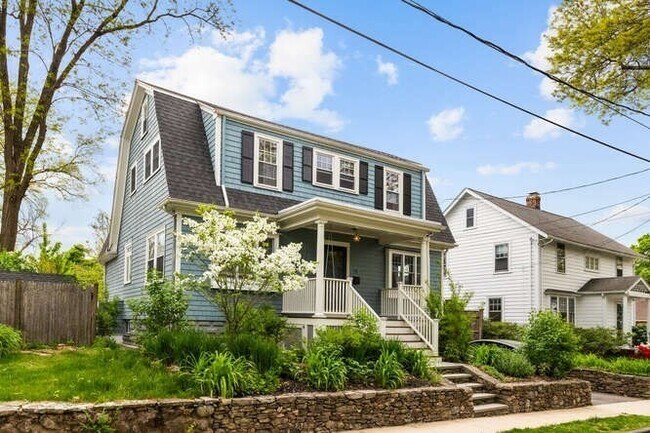 Photo - 72 Townsend Rd