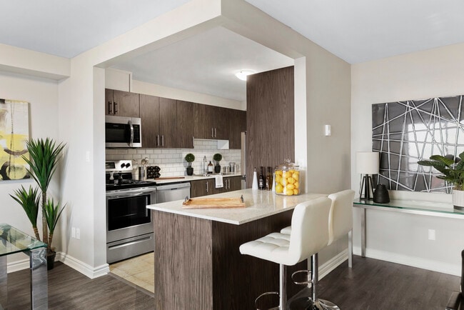 Building Photo - Island View Towers