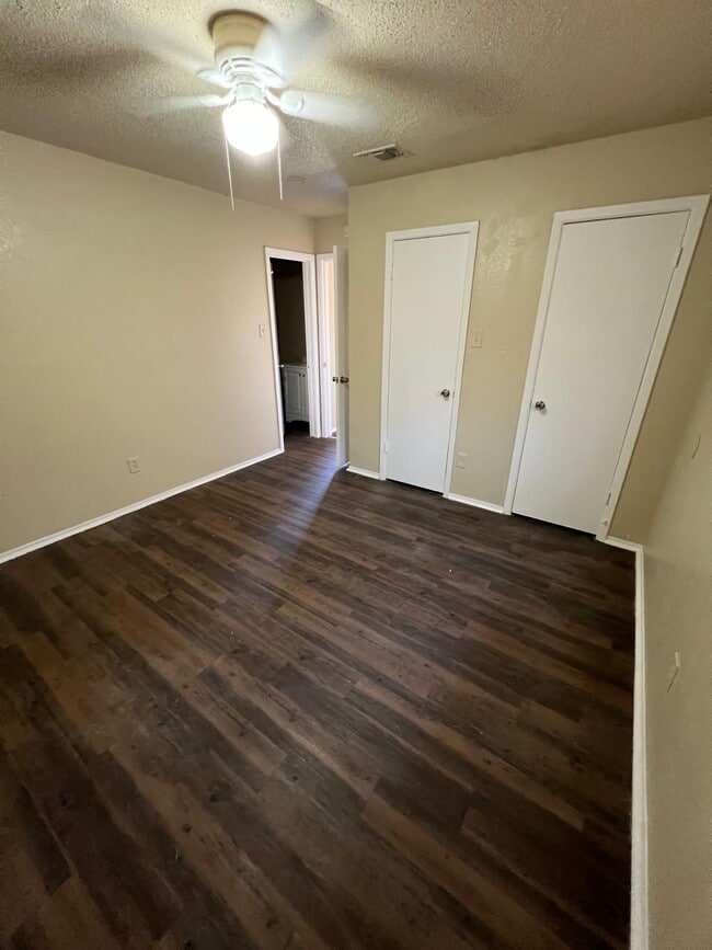 Photo - 1507 Avenue T