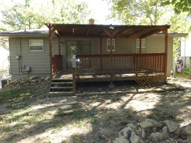 Photo - Beautifully Updated Property In North Kans...