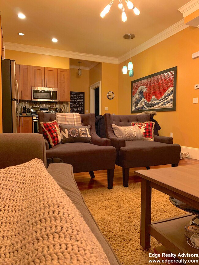 Photo - 70 Morse St Unit 1