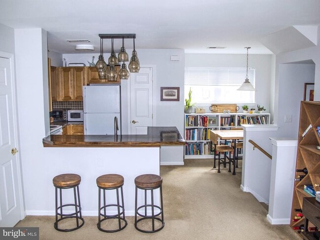 Building Photo - 1301 N Marshall St