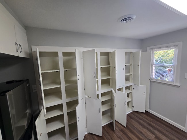 Photo - 83 Grand Ave Unidad 5