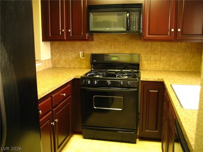 Photo - 2894 Lilac Ct Unidad 0