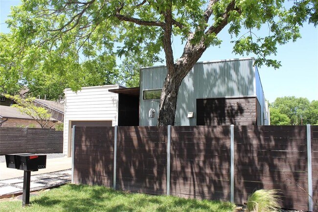 Photo - 3700 Garden Villa Ln Unit 1