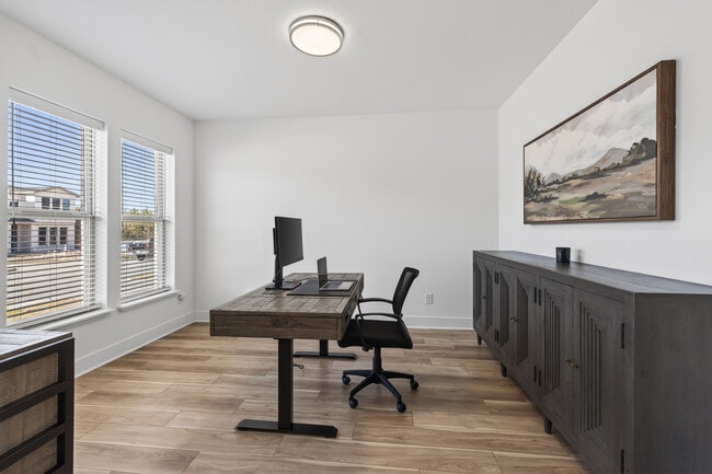 Photo - 3768 Wenatche Dr