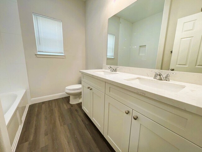 Photo - 2218 Bringhurst St Unidad 2218 Bringhurst St -  A