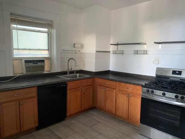 Photo - 1505 Maple Ave Unidad 2