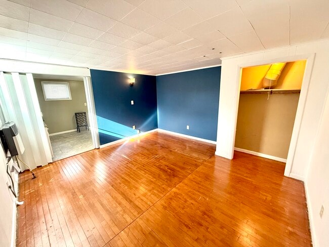 Photo - Seneca Turnpike East 220/222 Unidad 2