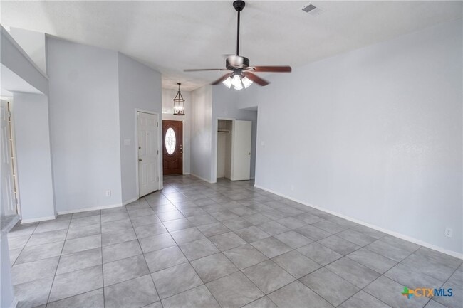 2702 Cactus Dr