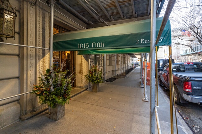 Photo - 1016 Fifth Ave