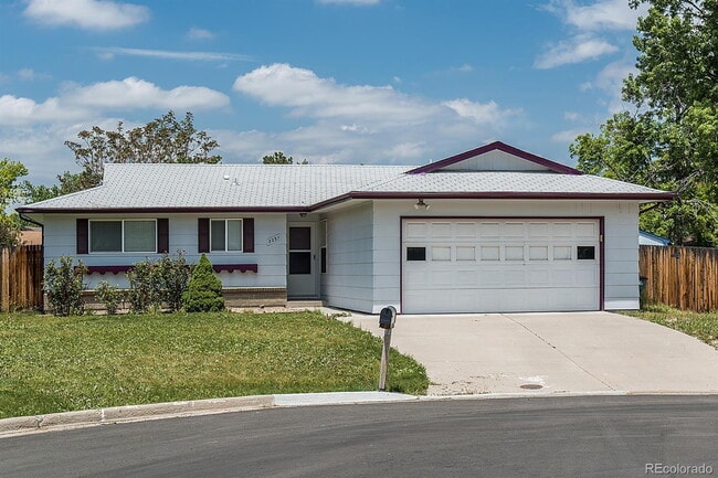 Building Photo - 3231 S Garland Way