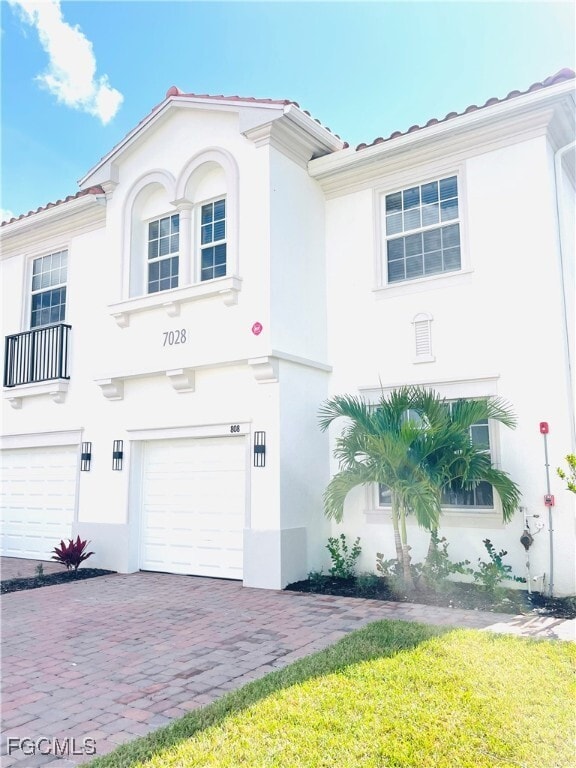 Building Photo - 7028 Ambrosia Ln