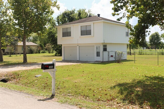 306 Virginia Dr