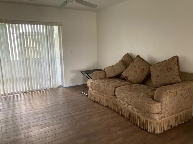 Photo - 2894 Crosley Dr W Unidad J