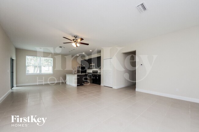 Photo - 510 Magpie Ln