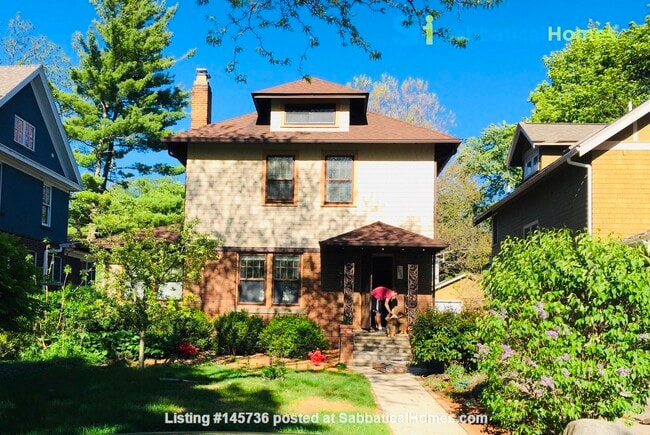 Building Photo - 1055 Lincoln Ave