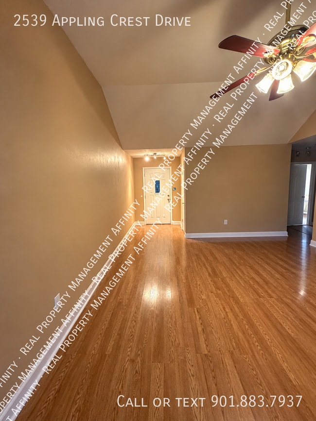 2539 Appling Crest Dr