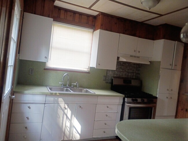 2636 Ferrara Dr