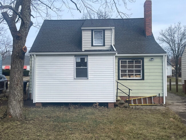 Photo - 3938 E 177th St