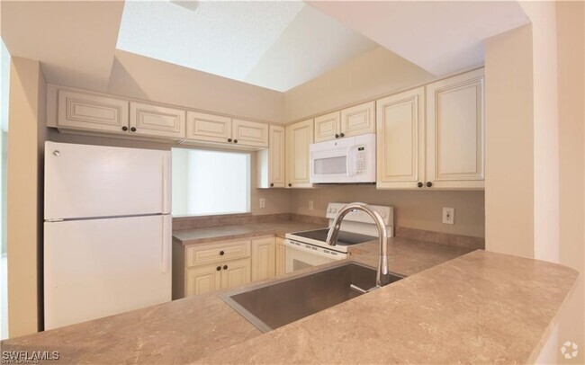Building Photo - 125 Wading Bird Cir Unit C205 Rental
