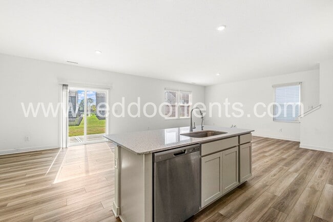 Photo - 4513 Branower St