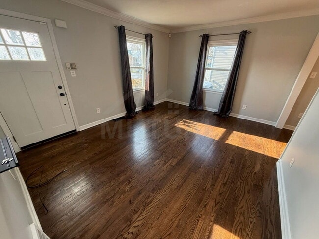 Photo - 389 Channing St