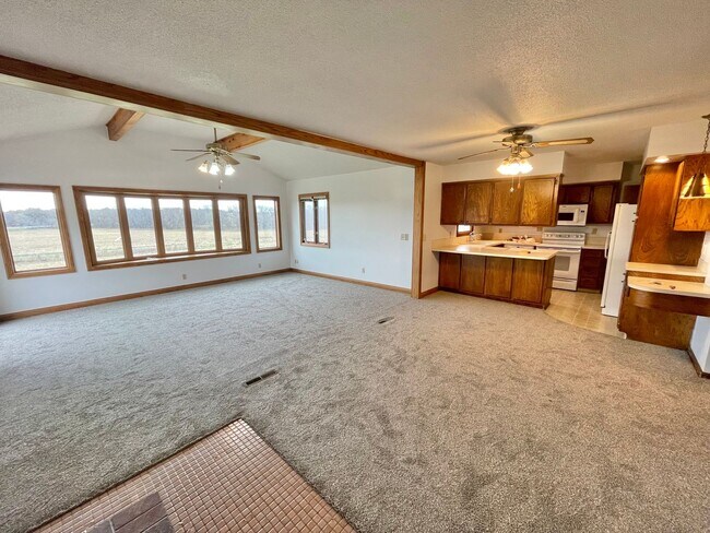 Photo - Spacious Home on nearly 1 Acre w/ 2 Bedroo...