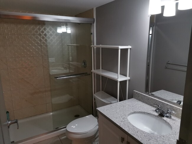 Photo - 321 Spruce St Unité 311