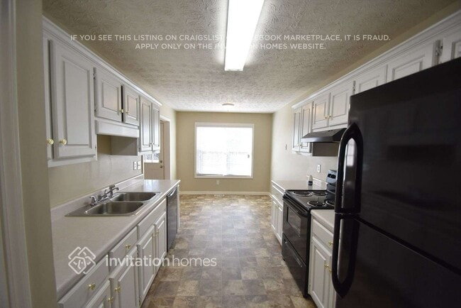 Photo - 1112 Summer Chase Dr