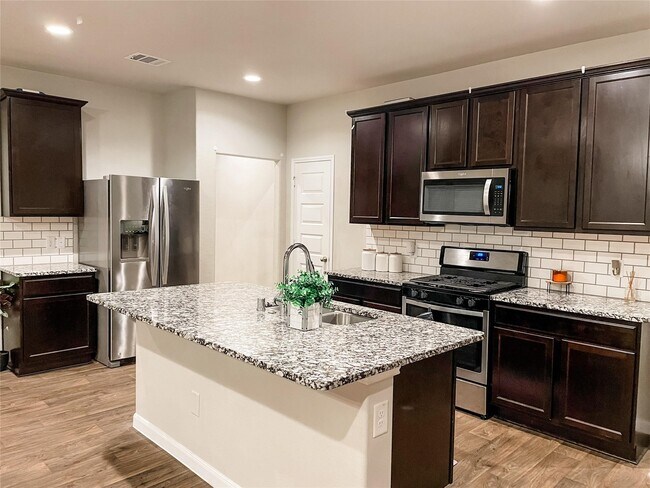 Photo - 13114 Leisure Cove Dr