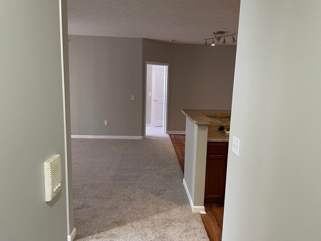 Photo - 1172 Retriever Wy Unit 205