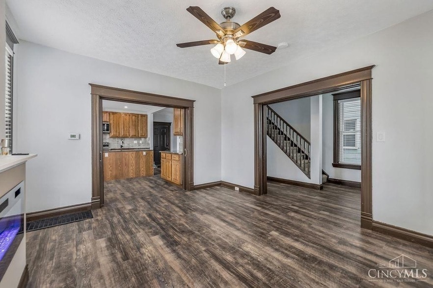 Photo - 3481 Montgomery Rd