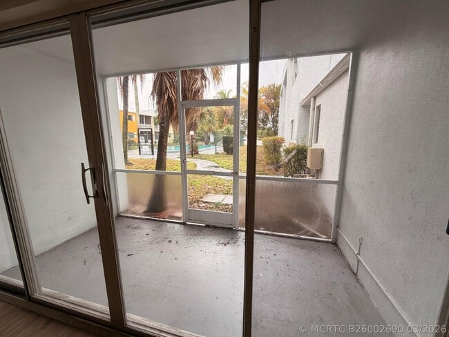 Photo - 1505 Crescent Cir Unit B21